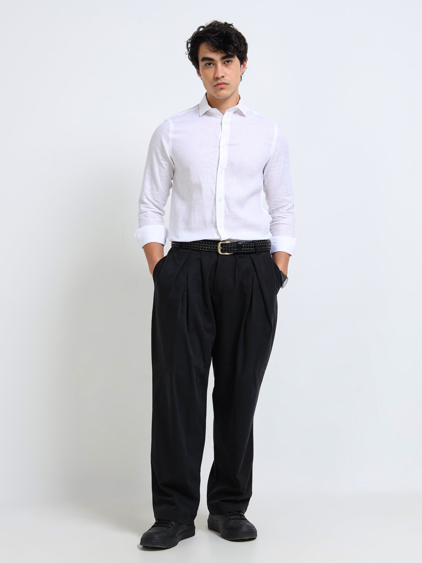 RELAXED-FIT LINEN SHIRT — White