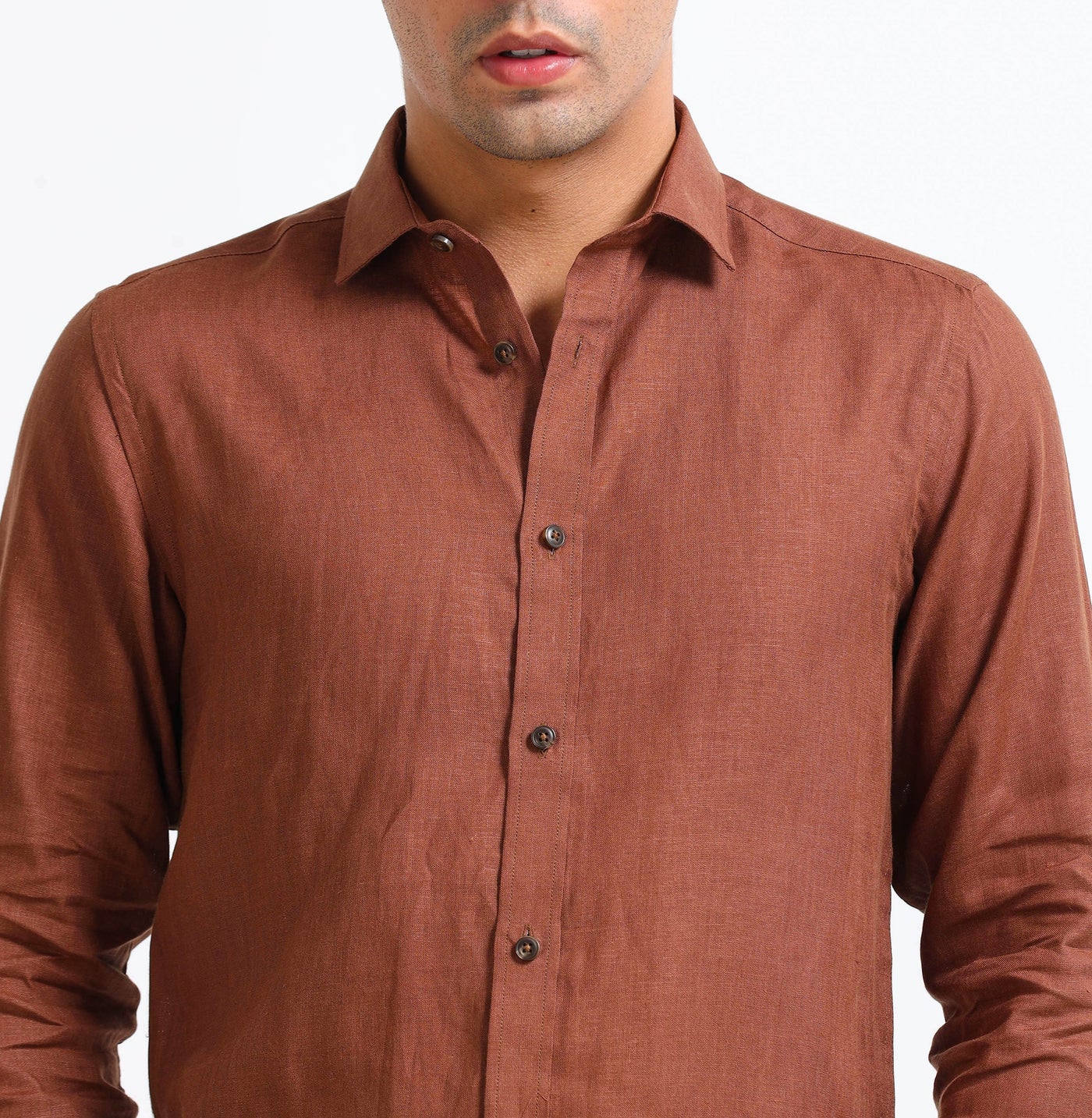 RELAXED-FIT LINEN SHIRT