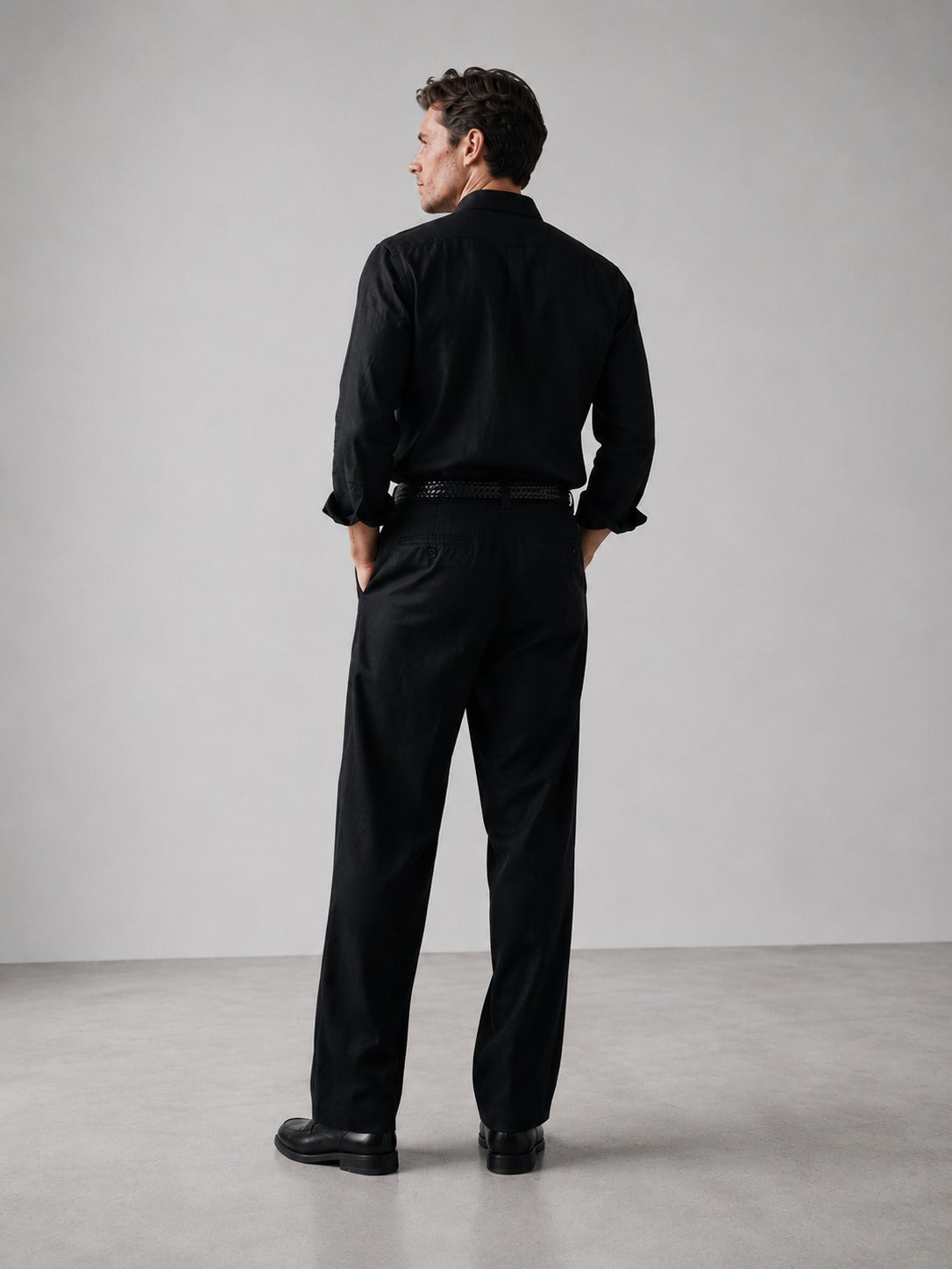 RELAXED-FIT LINEN SHIRT