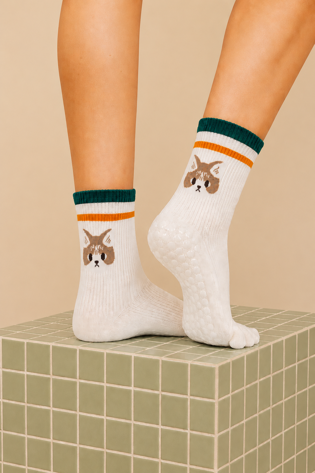 Instinct Theory Grip Socks Organic Cotton Socks (Mid length socks) (1-Pack)